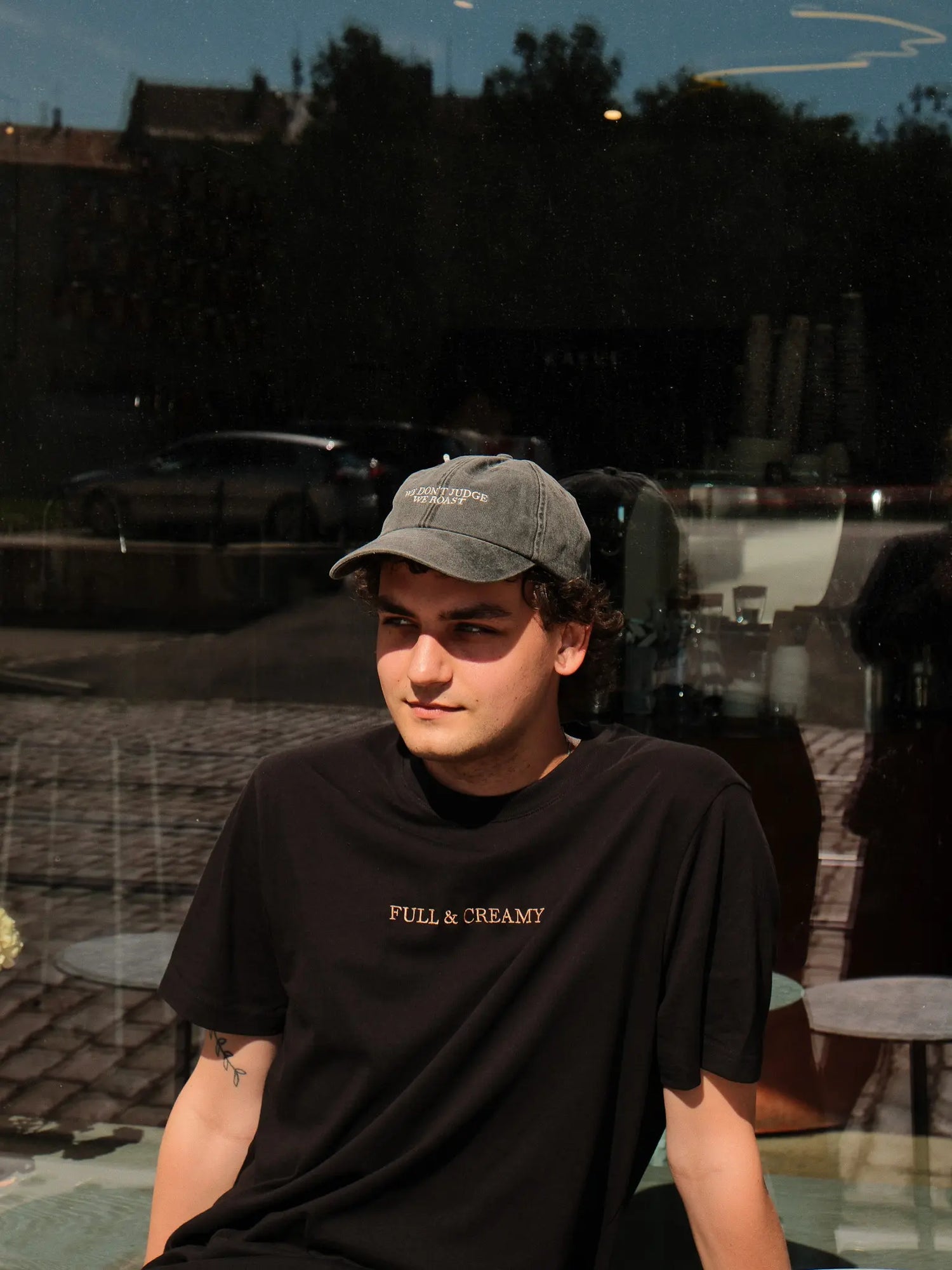 FULL & CREAMY  T-SHIRT
