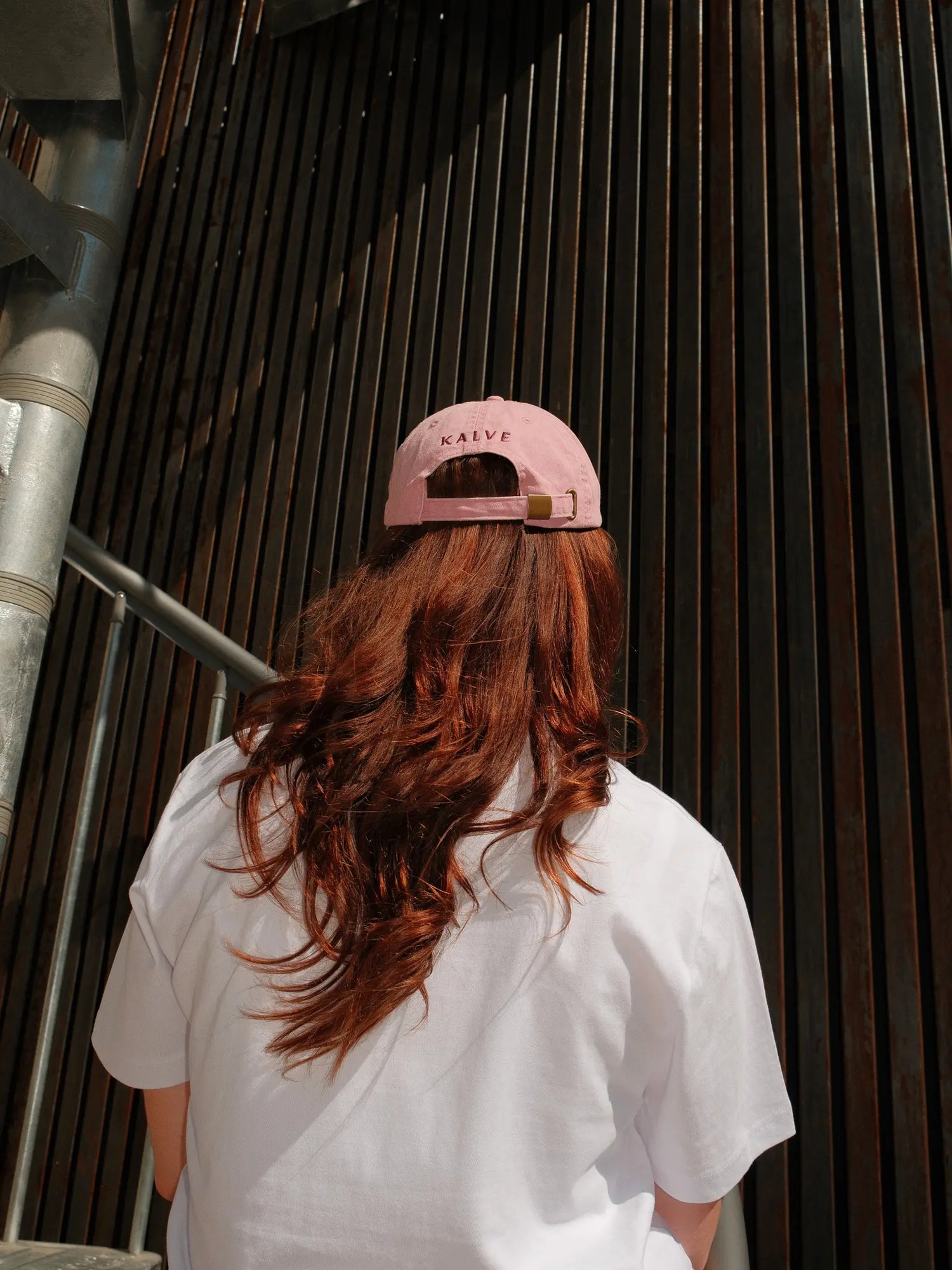 HAT - WE DON'T JUDGE, WE ROAST - PINK